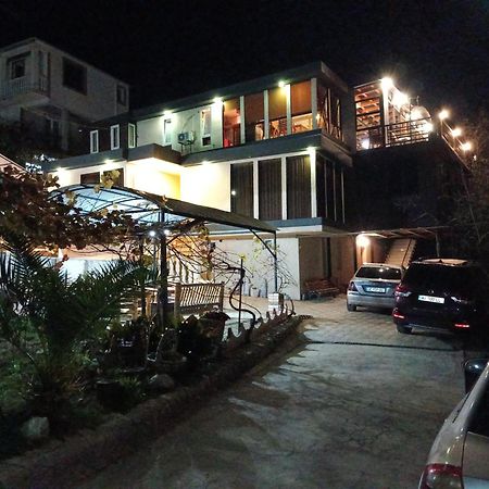 Hill-Fort 库塔伊西 外观 照片